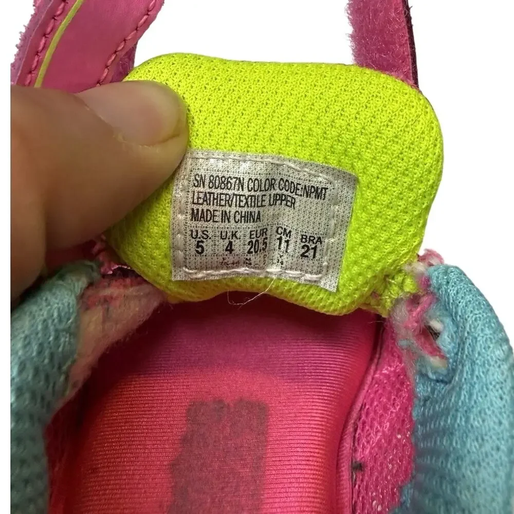 Skechers Synergy Lil Softy sneakers Toddler 5 Neon Hot pink